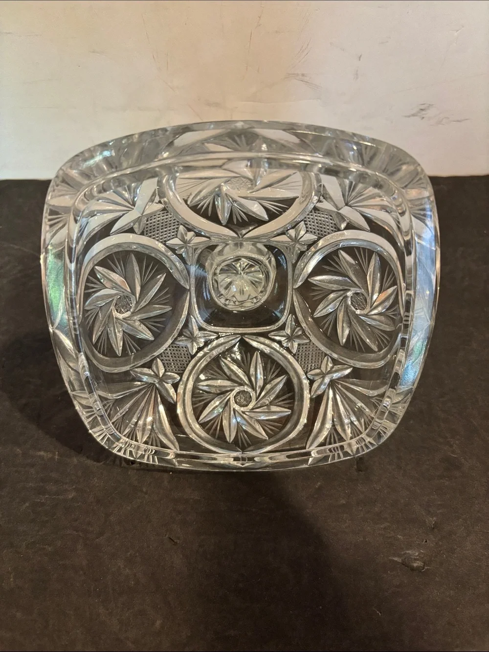 Lausitzer 24% Lead Crystal Glass Square Footed Lidded Candy Dish Starburst
